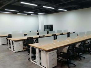 成都辦公用品高價回收服務(wù)，專業(yè)處理辦公家具與設(shè)備